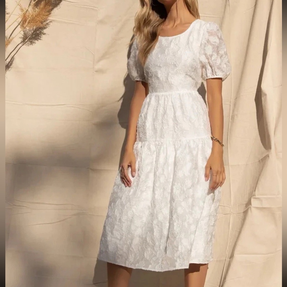 Moon River White Lace Midi Dress